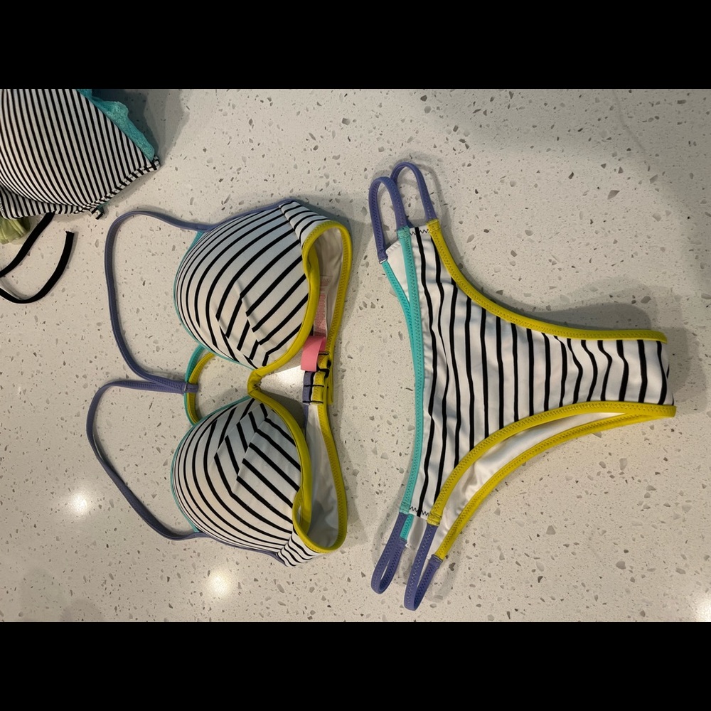 Victoria secret bathing suit set